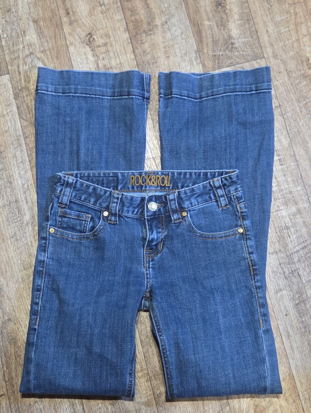 Rock & Roll Cowgirl Blue Boot Cut Jeans Size 28 X 34 - Picture 2 of 7